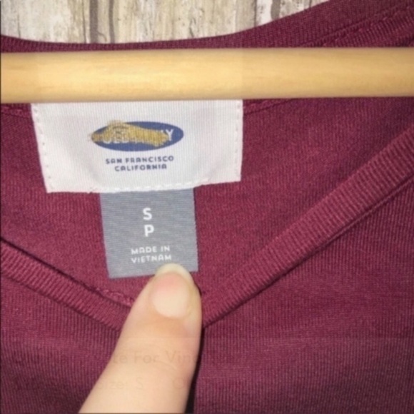 Old Navy Vote For Vino Tee - Picture 5 of 6